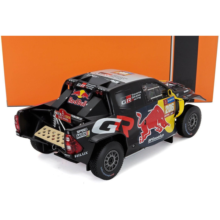 IXO MODELS TOYOTA GR DKR HILUX TEAM TOYOTA GAZOO RACING N 206 RALLY DAKAR 2024 LUCAS MORAES - ARMAND MONLEON - BLACK YELLOW RED 