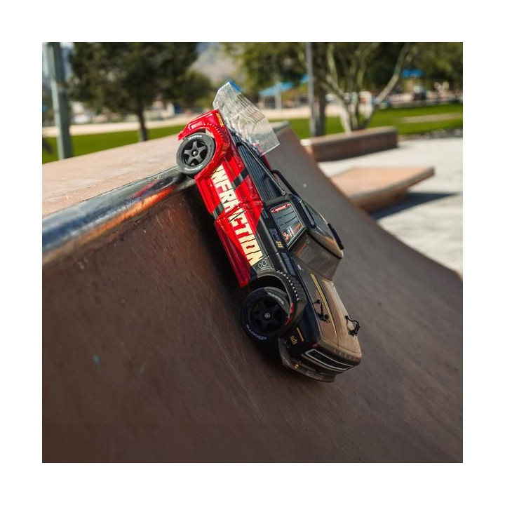Arrma Infraction 223S DSC BLX 1:8 RTR černá