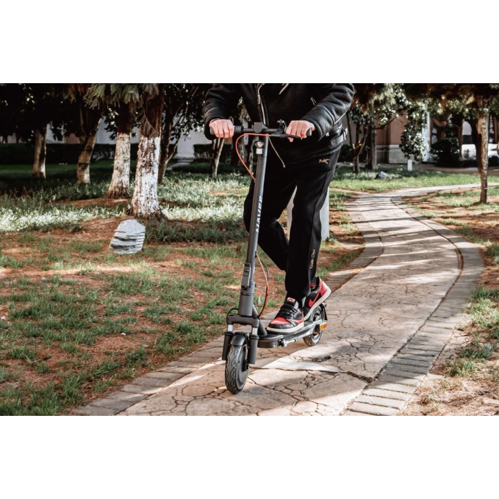 Elektrická koloběžka NAVEE EasyRide E25 Pro