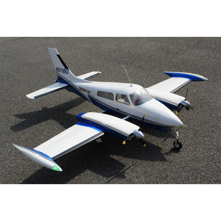 Cessna 310 Twin Engine 2,06m (Zatahovací podvozek)