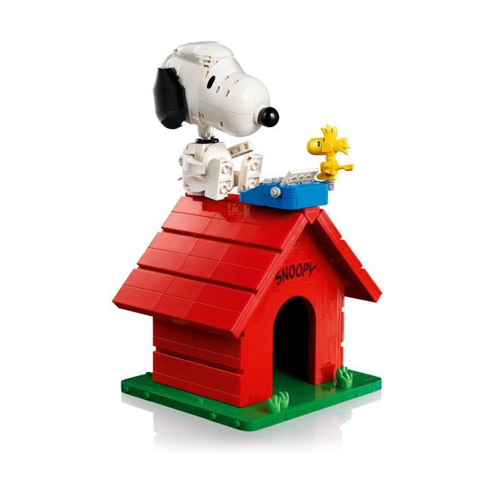 LEGO Ideas - Peanuts: Snoopyho bouda
