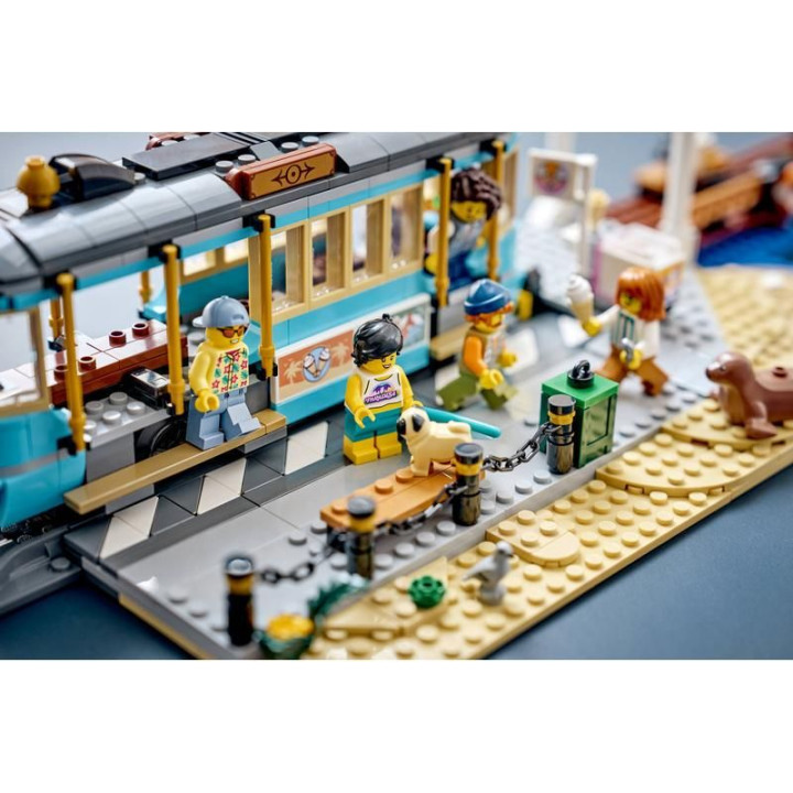 LEGO City - Historická plážová tramvaj