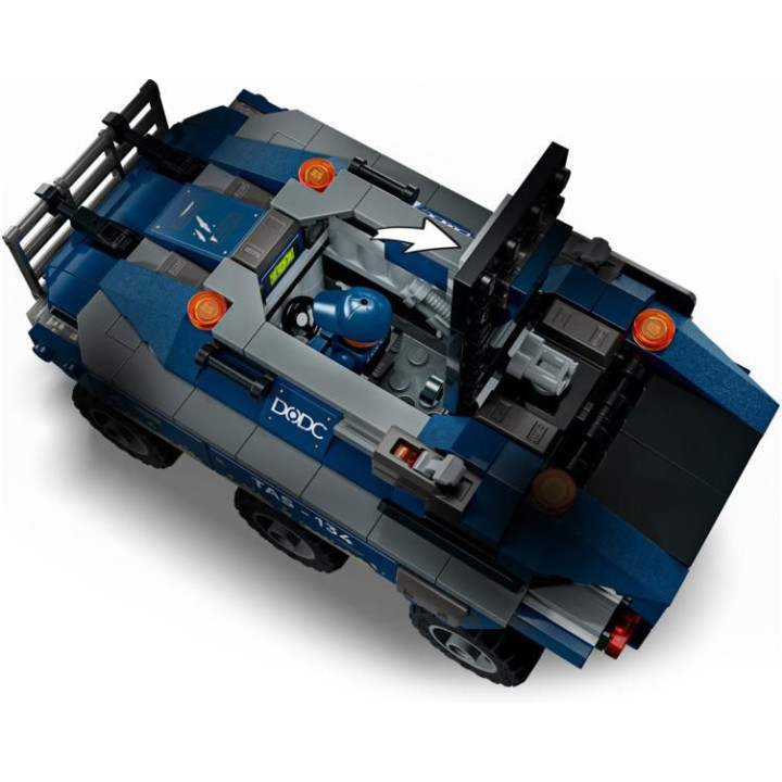 LEGO Marvel - Spider-Man a honička za vězeňským transportérem