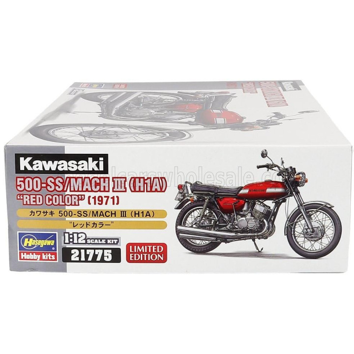 HASEGAWA KAWASAKI 500-SS MACH III H1A MOTORCYCLE 1971 1/12