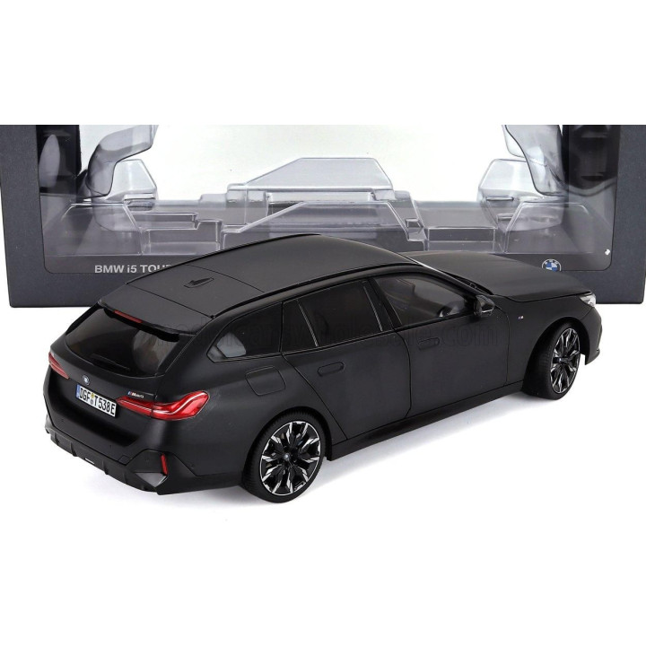 MINICHAMPS BMW 5-SERIES i5 M60 TOURING (G99) SW STATION WAGON 2024 - FROZEN GREY 1/18