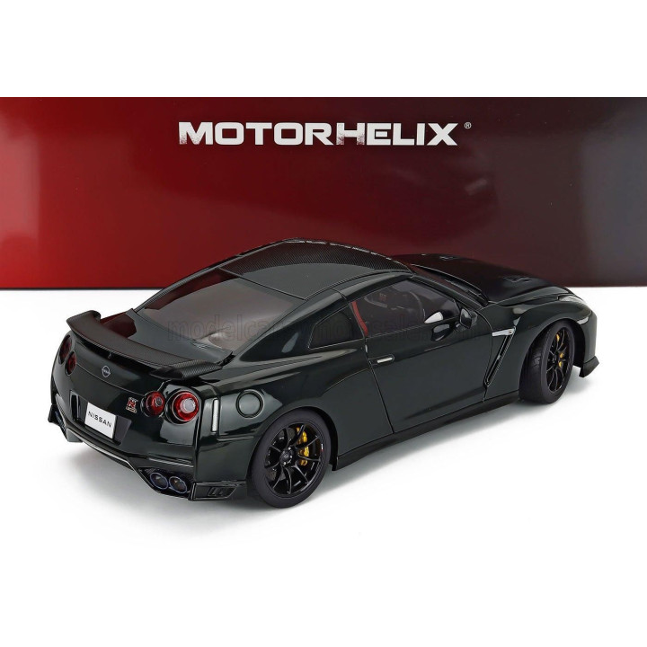 MOTORHELIX NISSAN GT-R (R35) NISMO T-SPEC COUPE 2022 - GREEN 1/18