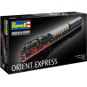 Model lokomotivy ke slepení. Velikost: 1:87; 85,2 cm. Balení obsahuje: 366 dílků ke slepení.