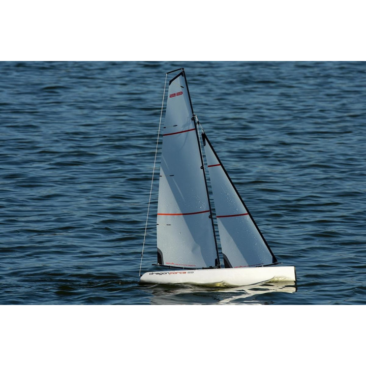 Dragon Force plachetnice 65 V8 2,4 GHz