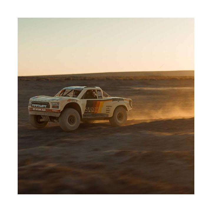 Arrma Mojave 6S BLX 1:7 4WD RTR béžová