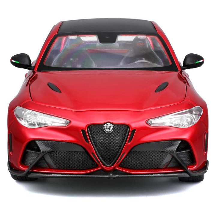 Bburago Alfa Romeo Giulia GTA 1:18 červená metalíza