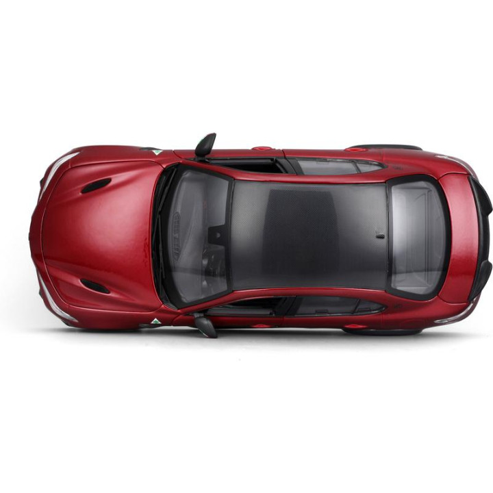 Bburago Alfa Romeo Giulia GTAm 1:18 červená