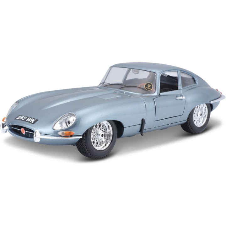 Bburago Jaguar E-type Coupe 1:18 světle modrá metalíza