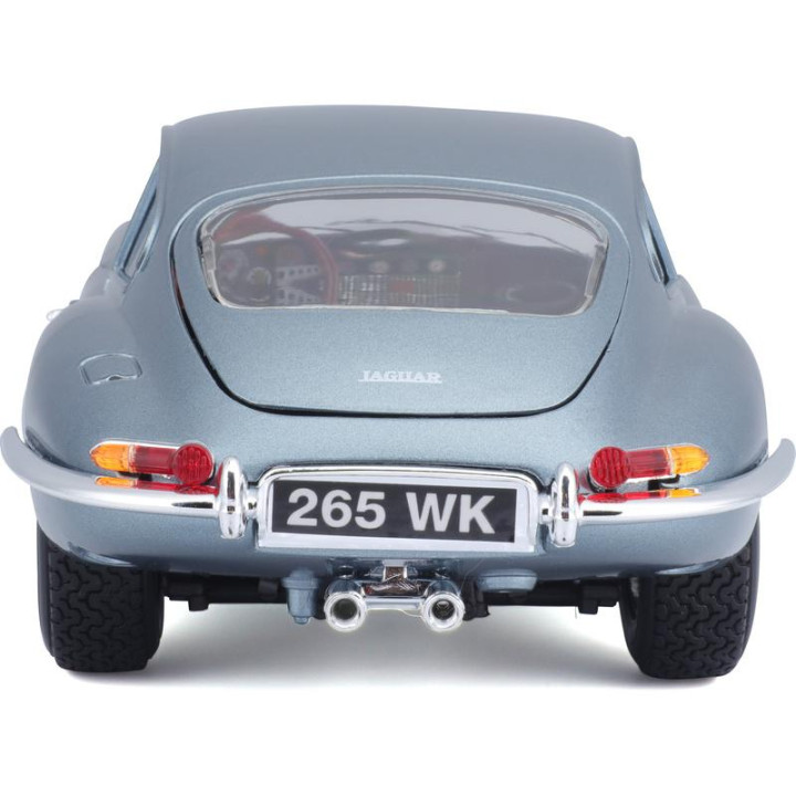 Bburago Jaguar E-type Coupe 1:18 světle modrá metalíza