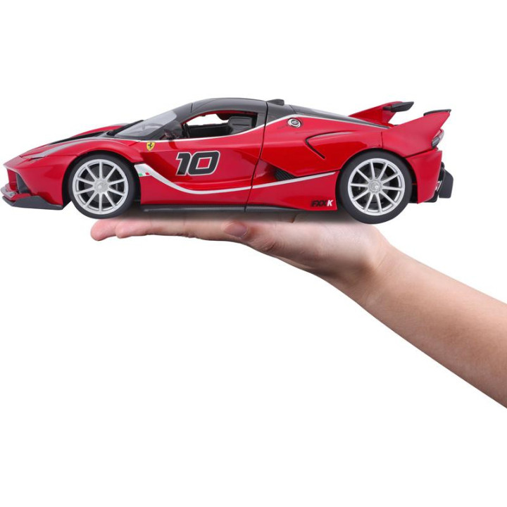 Bburago Ferrari FXX K 1:18 červená metalíza