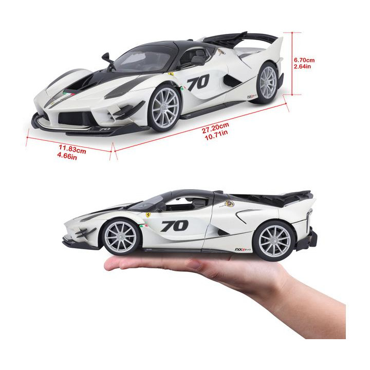 Bburago Ferrari FXX-K EVO No.70 1:18 bílá/černá