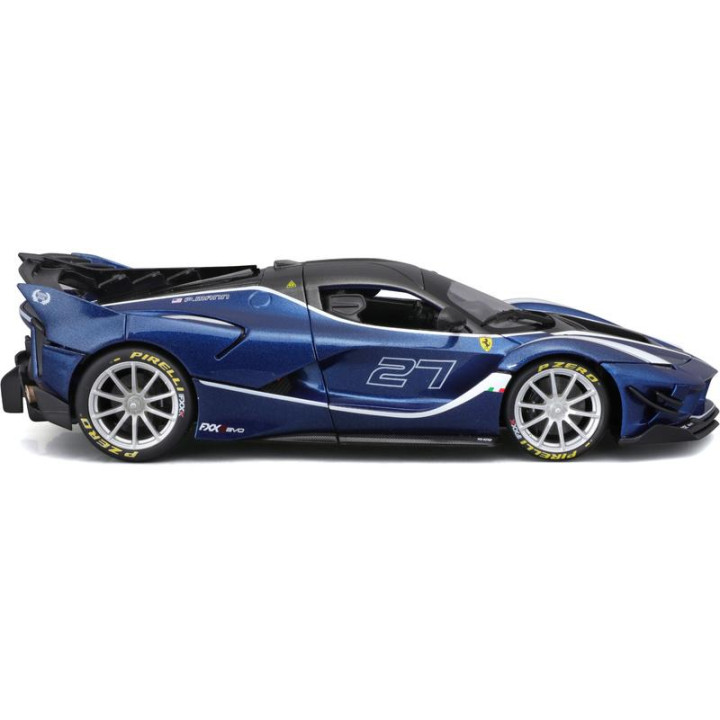 Bburago Ferrari FXX-K EVO 1:18 #27 modrá
