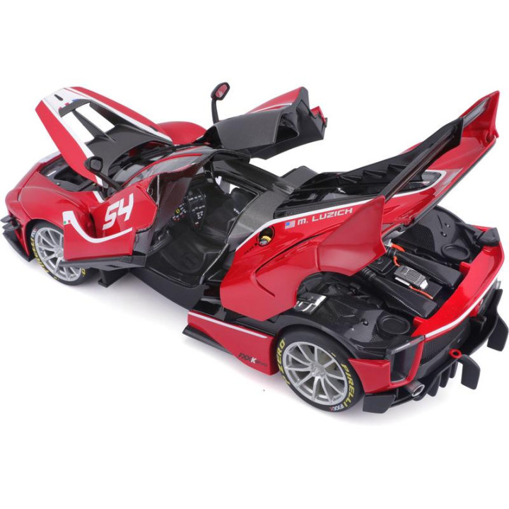 Bburago Signature Ferrari FXX-K EVO 1:18 červená