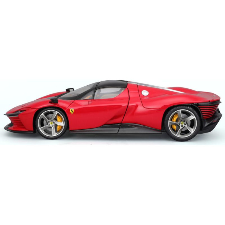 Bburago Signature Ferrari Daytona SP3 1:18 červená