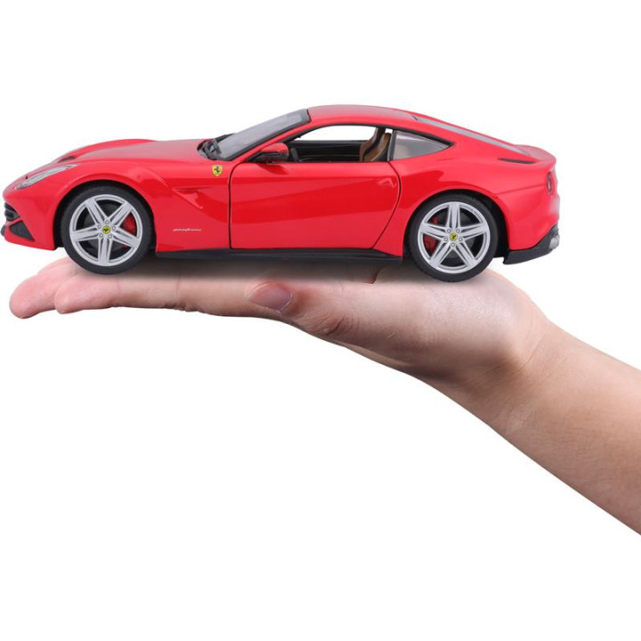 Bburago Ferrari F12 Berlinetta 1:24 červená