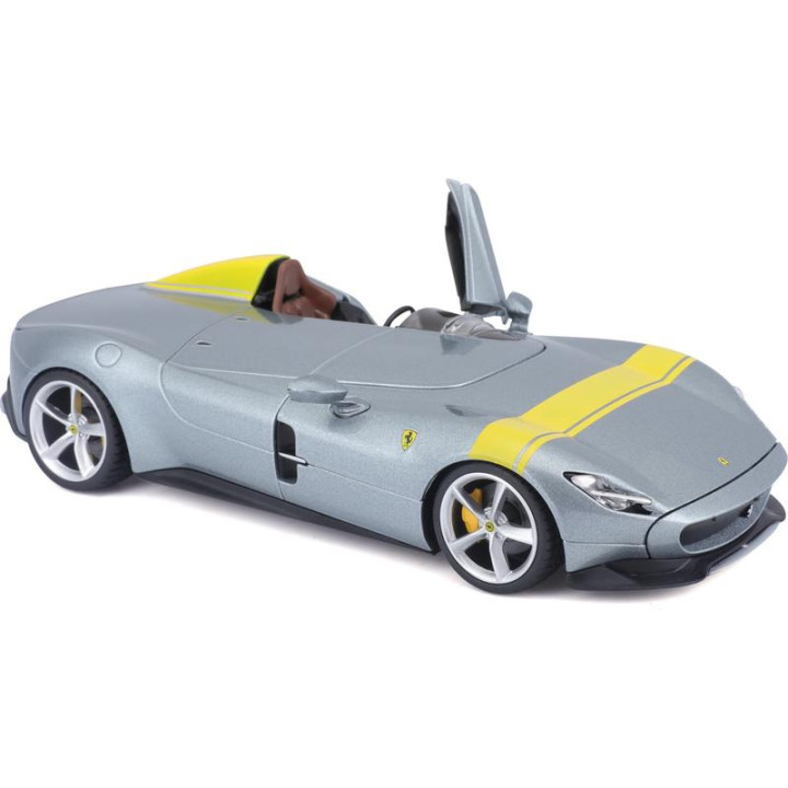 Bburago Ferrari Monza SP1 1:24 stříbrná
