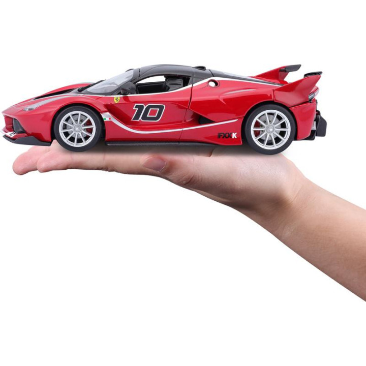 Bburago Ferrari FXX K 1:24 červená