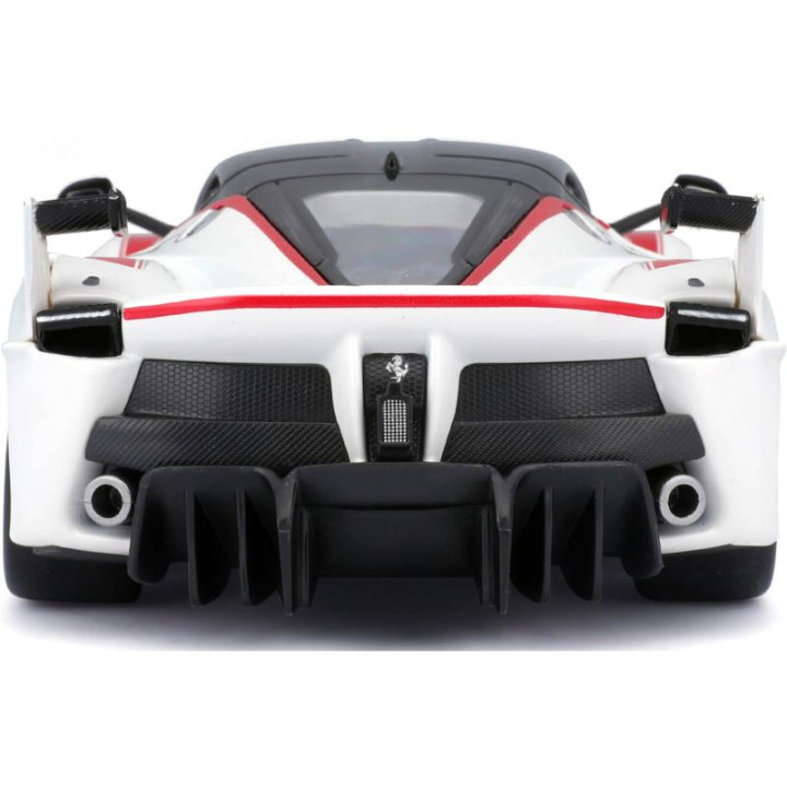 Bburago Ferrari FXX K 1:24 bílá