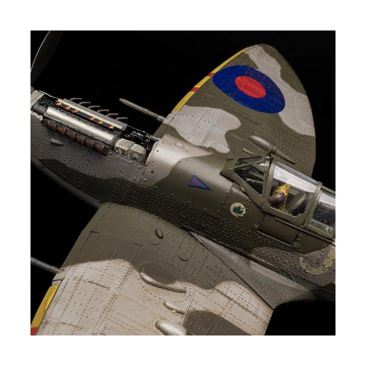 OCCRE Supermarine Spitfire MK IXC EN398 1:24 kit