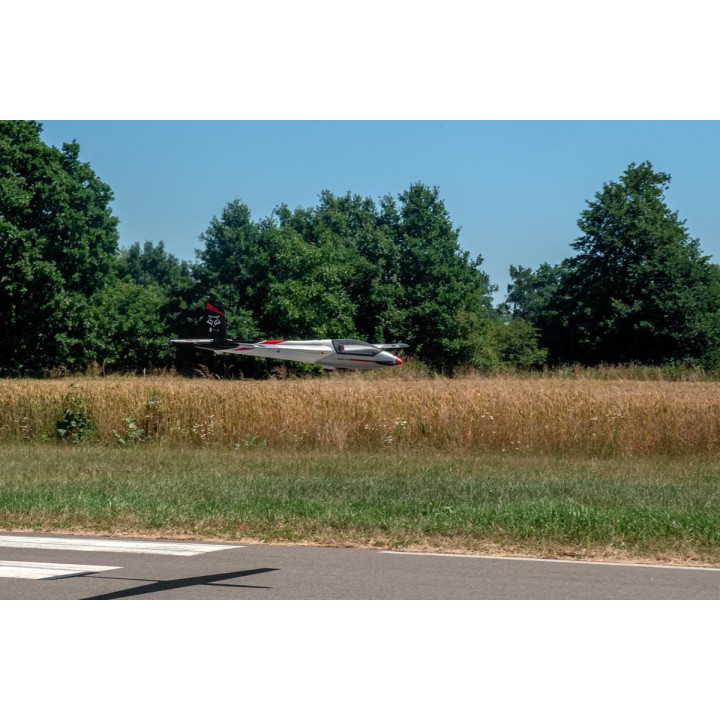 KAVAN Swift S-1 2400mm ARF - červená