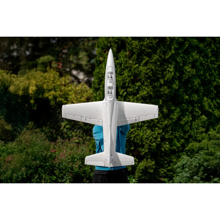 KAVAN L-39 Skyfox 1088mm ARF - bílá
