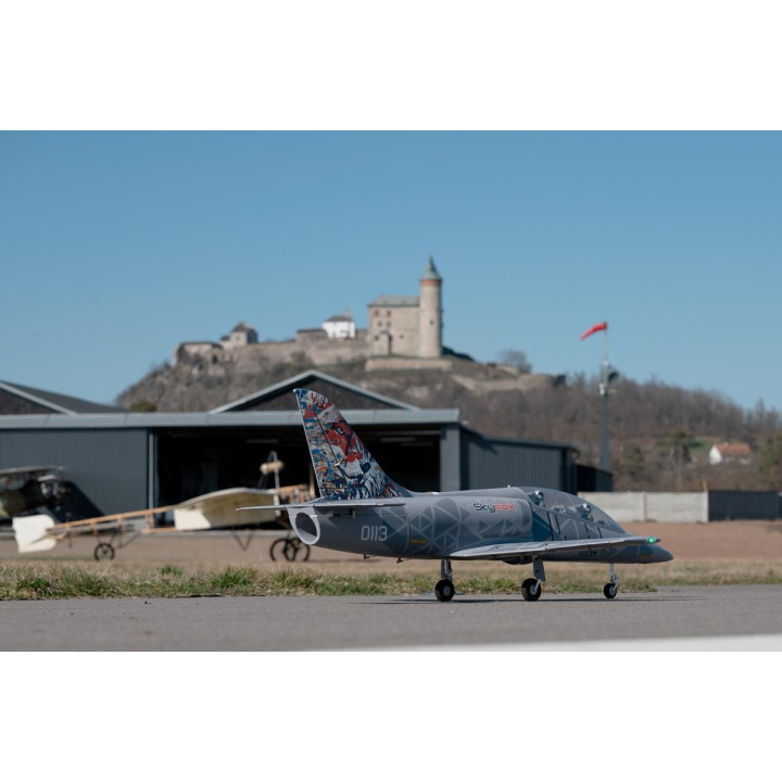 KAVAN L-39 Skyfox 1088mm ARF - bílá