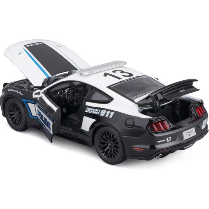 Maisto Ford Mustang GT 2015 1:18 černo-bílá