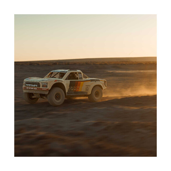 Arrma Mojave 6S BLX 1:7 4WD RTR žlutá