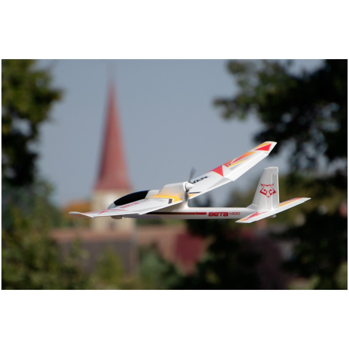 KAVAN Beta 1400 RTF - červená