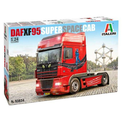 Model Kit truck 93834 - DAF XF 95 Super Space Cab (1:24)