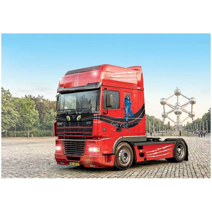 Model Kit truck 93834 - DAF XF 95 Super Space Cab (1:24)