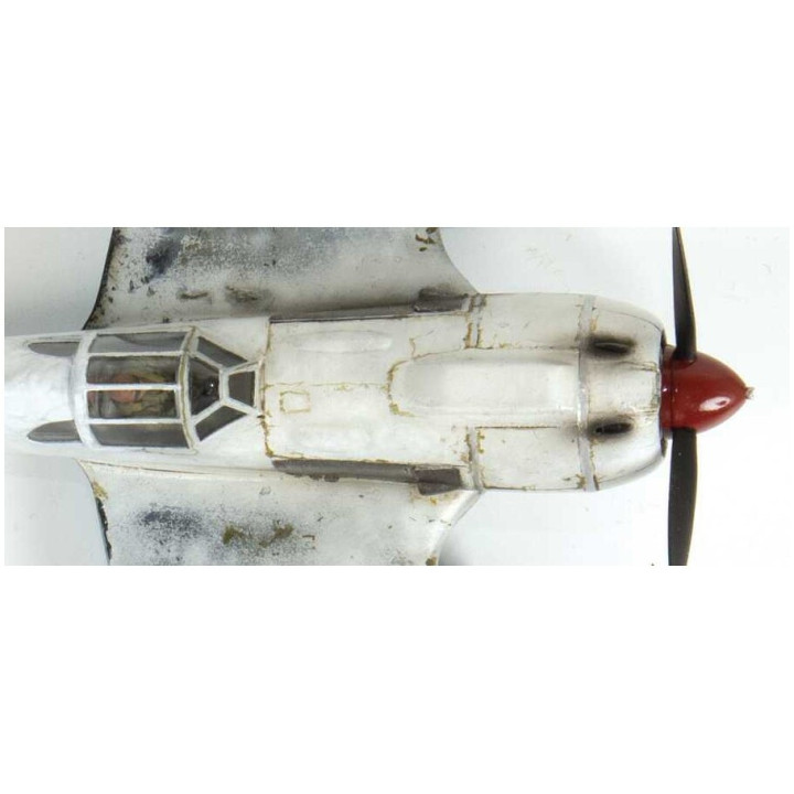 Model Kit letadlo 7334 - SOVIET FIGHTER LAVOCHKIN LA-5 (1:72)