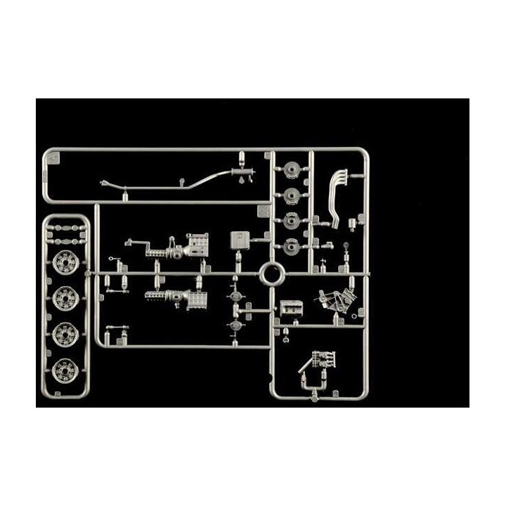 Model Kit auto 3619 - Lancia Fulvia coupé 1.6 HF "Fanalone" (1:24)