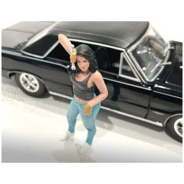 AMERICAN DIORAMA FIGURES GIRL - MUSCLE MECHANICS - 4 - VARIOUS 1/24