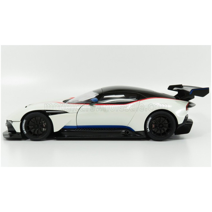 AUTOART ASTON MARTIN VULCAN COUPE 2015 - WHITE BLUE RED STRIPES 1/18