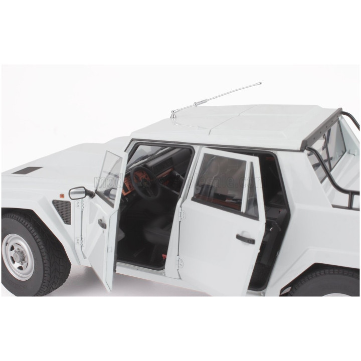AUTOART LAMBORGHINI LM002 PICK-UP 1986 - BIANCO POLO - PARK WHITE 1/18
