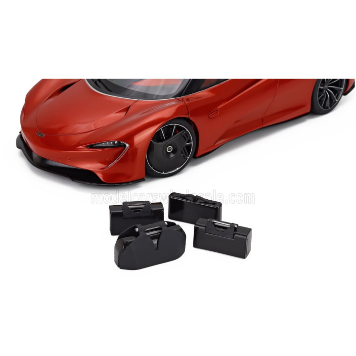 AUTOART McLAREN SPEEDTAIL 2020 - VOLCANO ORANGE 1/18