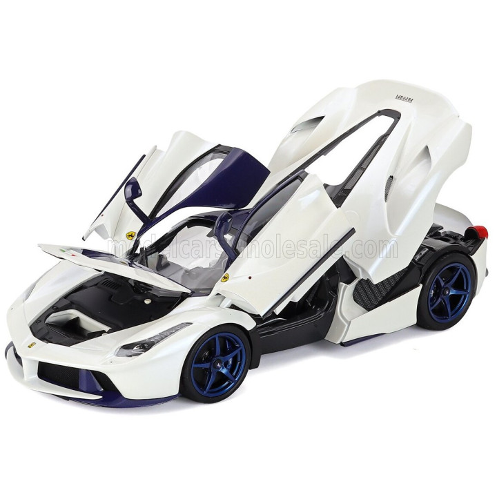 BBR MODELS FERRARI LAFERRARI 2013 - POLIFOAM PACK - WHITE CARBON BLUE 1/18