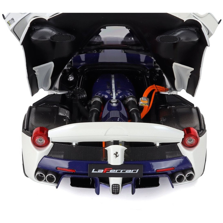 BBR MODELS FERRARI LAFERRARI 2013 - POLIFOAM PACK - WHITE CARBON BLUE 1/18