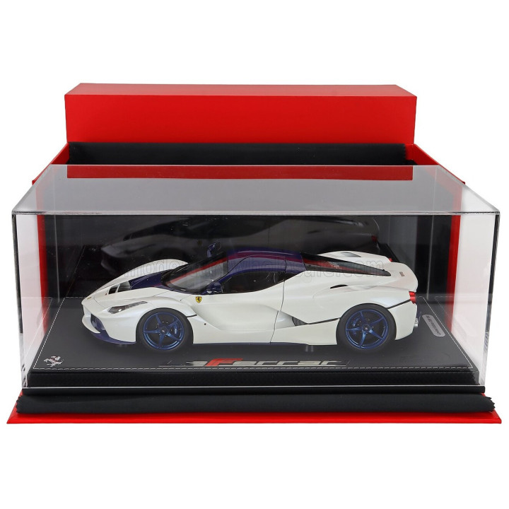 BBR MODELS FERRARI LAFERRARI 2013 - CON VETRINA - WITH SHOWCASE - LUXURY PACK - WHITE BLUE 1/18