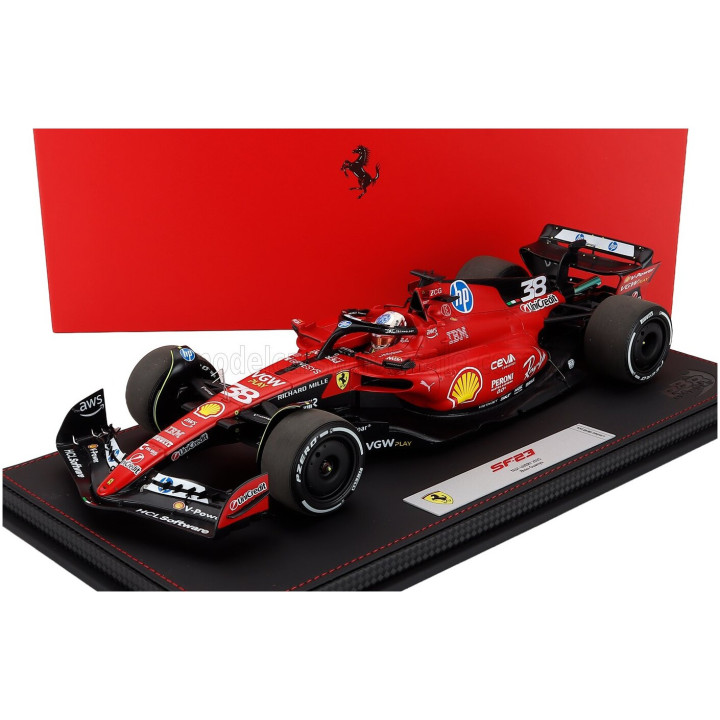 BBR MODELS FERRARI F1 SF-23 TEAM SCUDERIA FERRARI HP N 38 TEST FIORANO 2025 GUANYU ZHOU - CON VETRINA - WITH SHOWCASE - RED