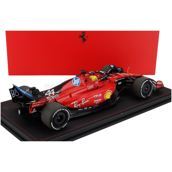 BBR MODELS FERRARI F1 SF-23 TEAM SCUDERIA FERRARI HP N 44 TEST FIORANO 2025 LEWIS HAMILTON - CON VETRINA - WITH SHOWCASE - RED