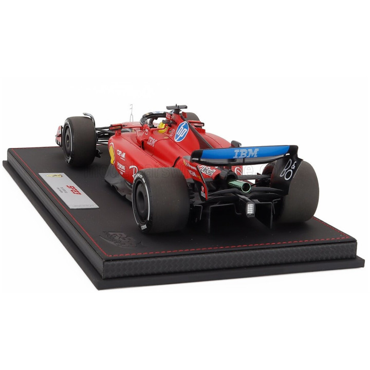 BBR MODELS FERRARI F1 SF-23 TEAM SCUDERIA FERRARI HP N 44 TEST FIORANO 2025 LEWIS HAMILTON - CON VETRINA - WITH SHOWCASE - RED