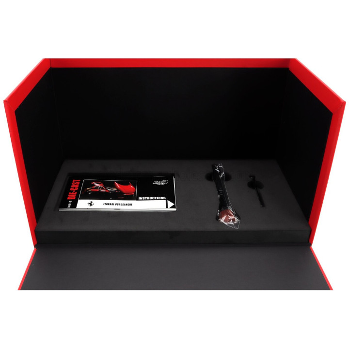 BBR MODELS FERRARI PUROSANGUE SUV 2022 - CON VETRINA - WITH SHOWCASE - ROSSO CORSA - RED 1/18