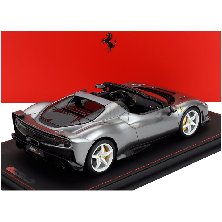 BBR MODELS FERRARI 296 SPECIALE A SPIDER CABRIOLET OPEN 2025 - CON VETRINA - WITH SHOWCASE - GRIGIO FERRO - GREY MET 1/18