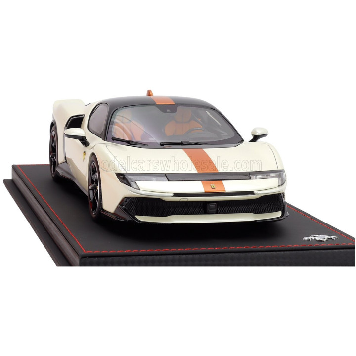 BBR MODELS FERRARI 849 TESTAROSSA 2025 - CON VETRINA - WITH SHOWCASE - BIANCO ITALIA - WHITE YELLOW AMBRA 1/18